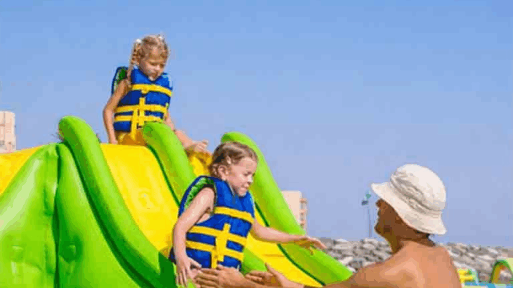 Parc-enfant-aquatique-park-sea-jump